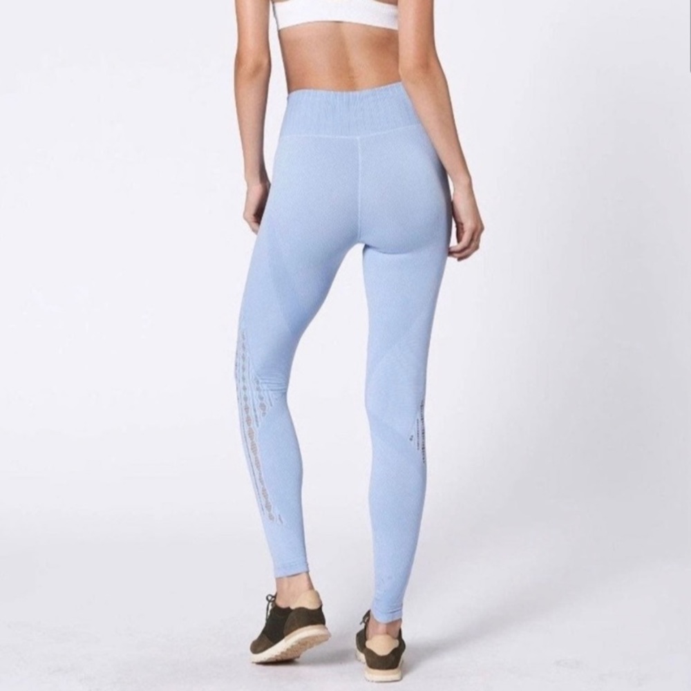 NWT Sz L NUX Triple Threat Leggings